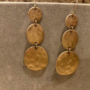 Minimalist gold drop earrings